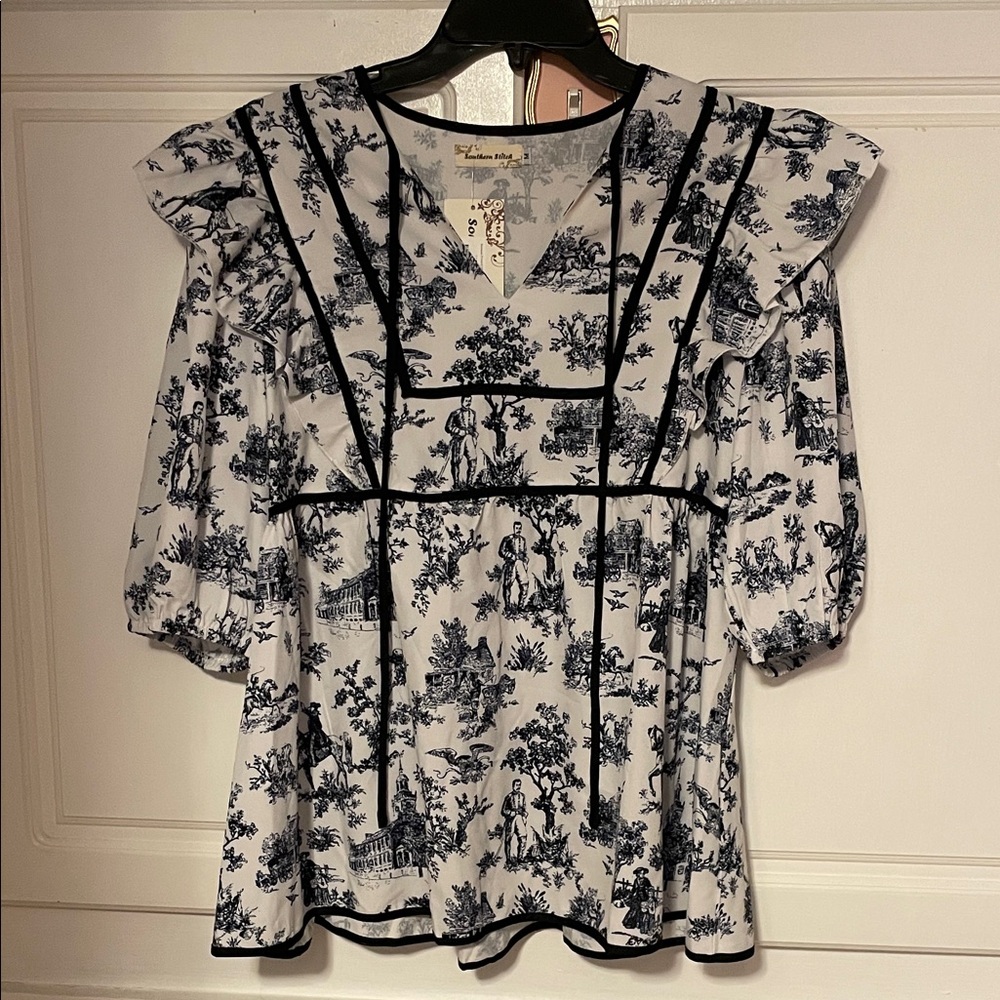 Women's Blouse with Black and White Print